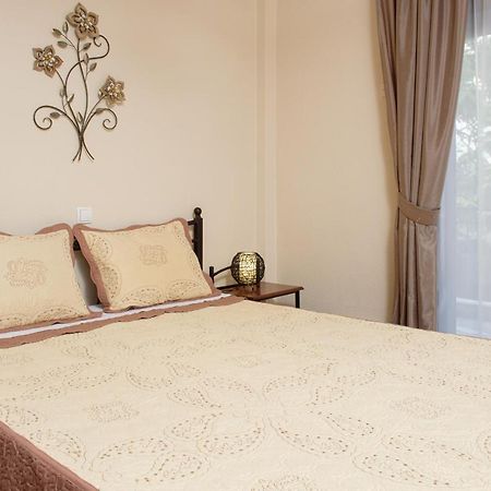 Dili Apartments Иериссос Экстерьер фото