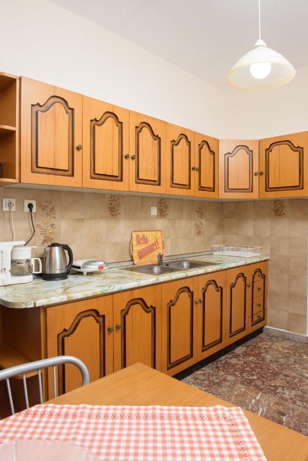 Dili Apartments Иериссос Экстерьер фото