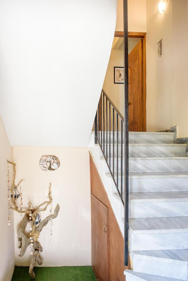Dili Apartments Иериссос Экстерьер фото