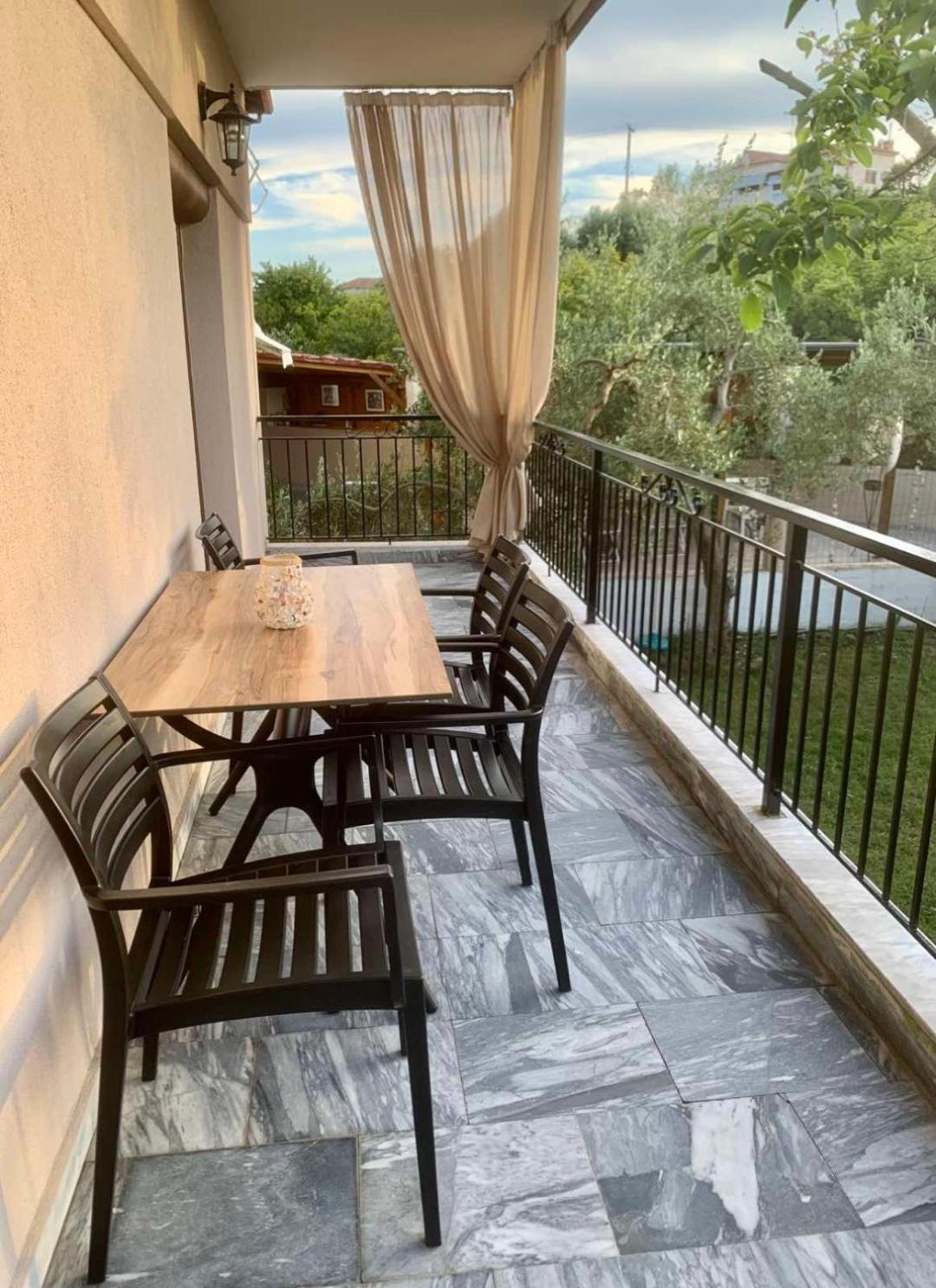 Dili Apartments Иериссос Экстерьер фото
